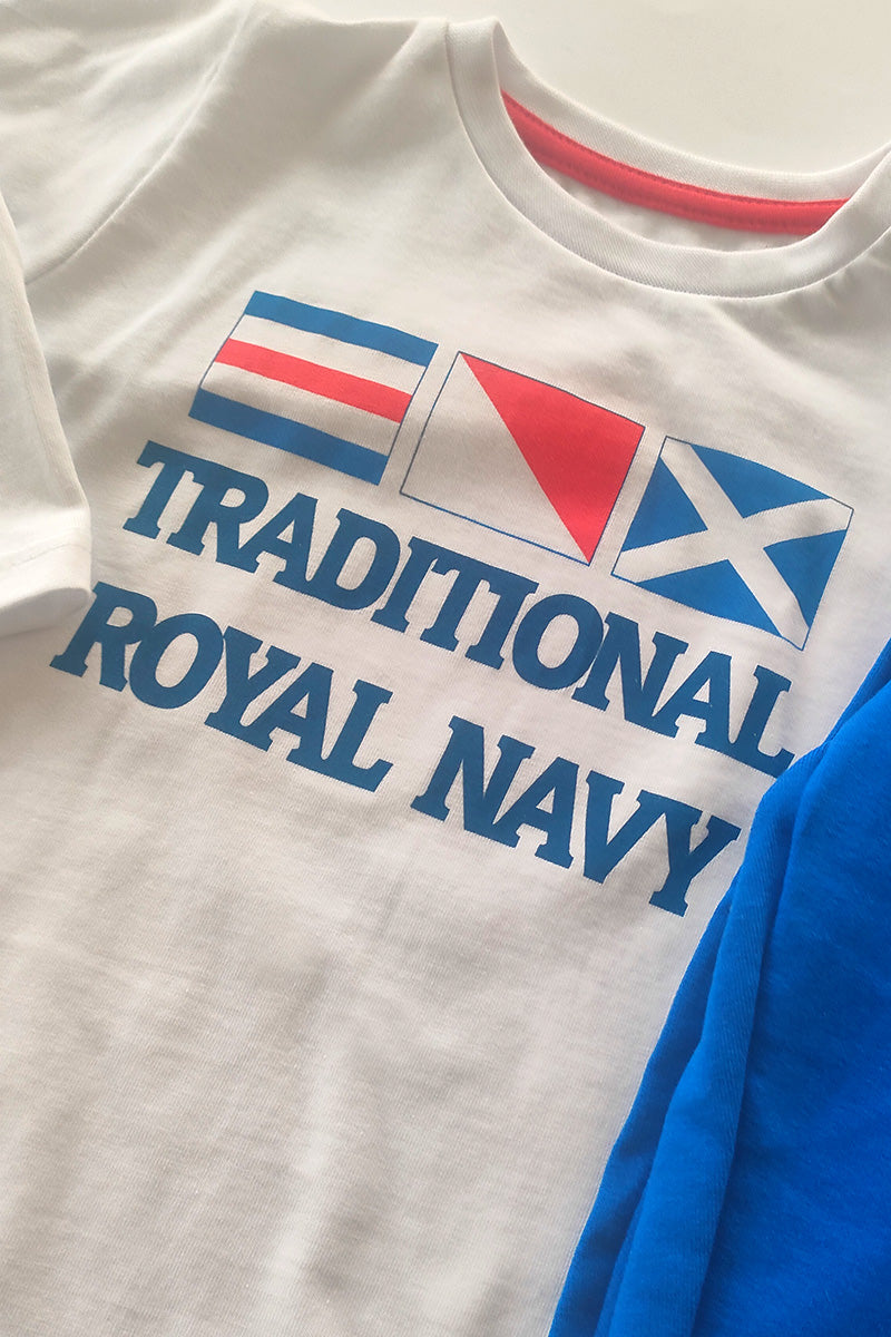 Completo 2 pezzi : T-shirt manica lunga in cotone elasticizzato con stampa + pantalone in felpina con tasche e risvolti