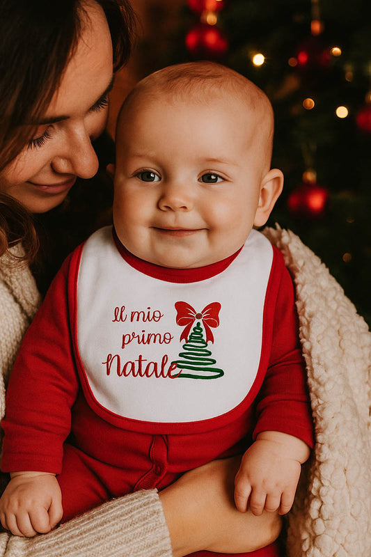 Bavetta neonato con stampa natalizia e bordo in contrasto