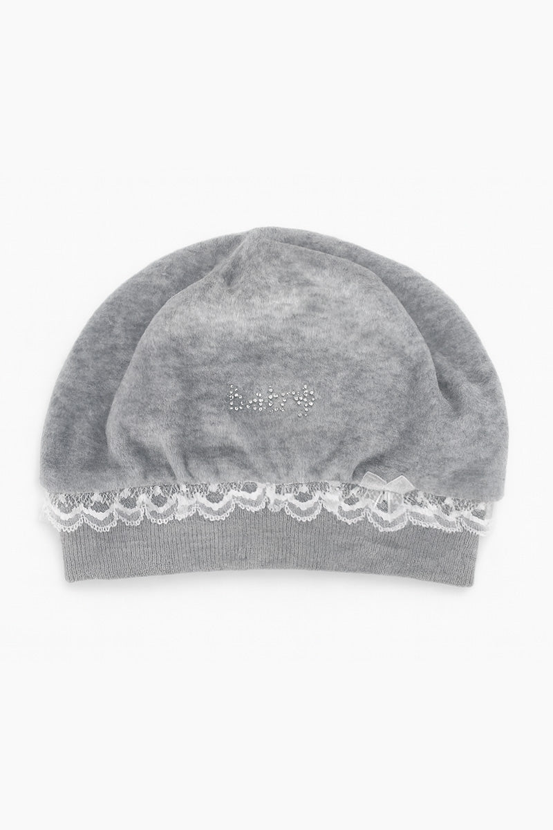 Cappellino in ciniglia con merletto fiocchettino e strass