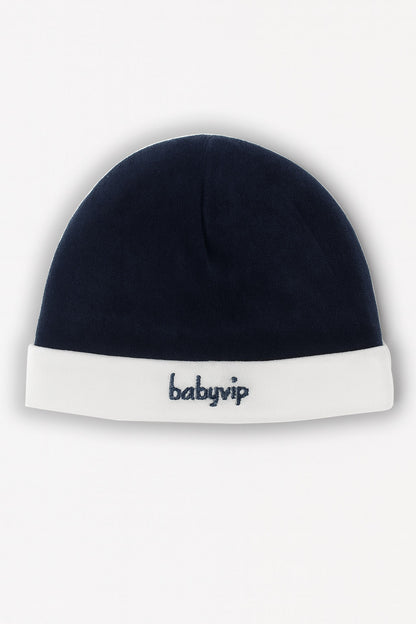Cappellino in ciniglia con risvolto e ricamo scritta Baby Vip