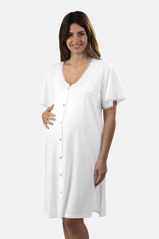 Camicia clinica aperta davanti mezza manica in jersey con applicazione macramè e strass