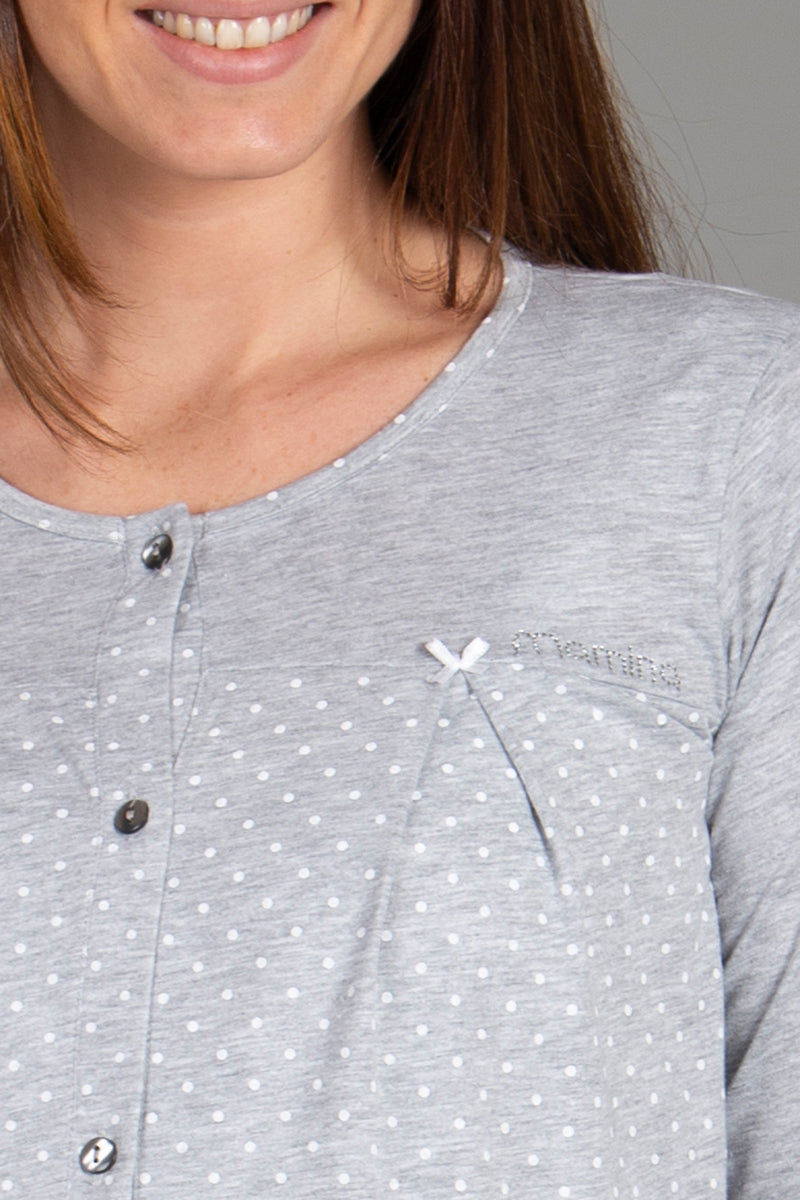 Camicia clinica aperta davanti manica lunga in cotone con fantasia a pois e strass