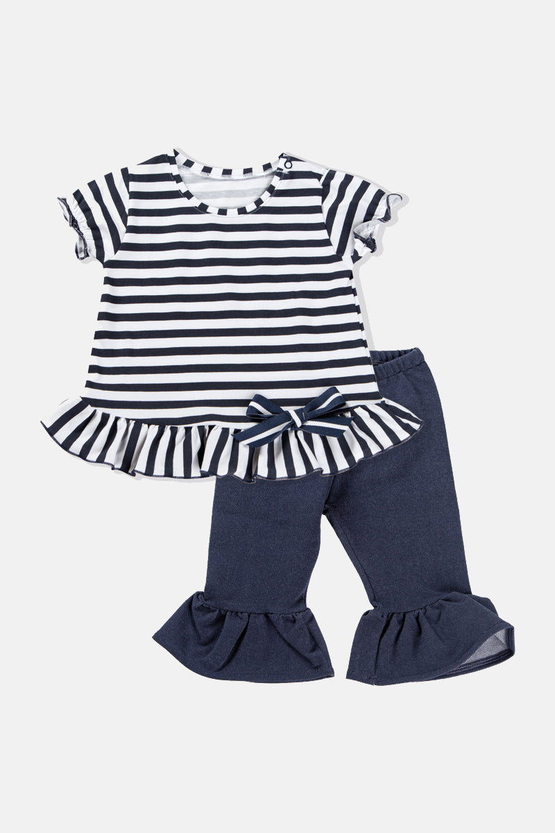 Completo 2 pezzi: maxi maglia m/m rigata con fiocco e pinocchietto in tessuto jeans elasticizzato