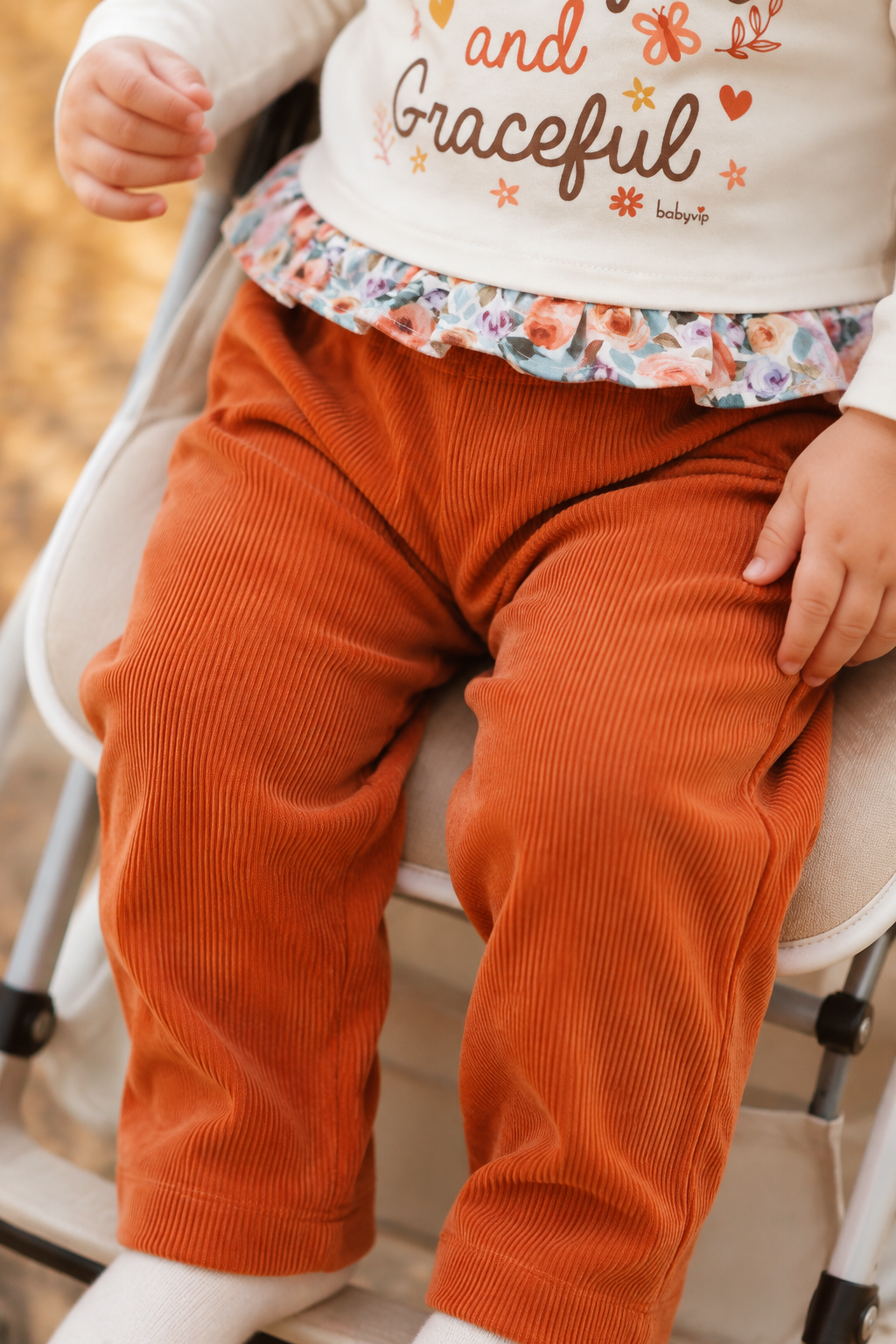 Completo 2 pezzi : Maglia in cotone elasticizzato garzato con stampa + pantalone in velluto a coste