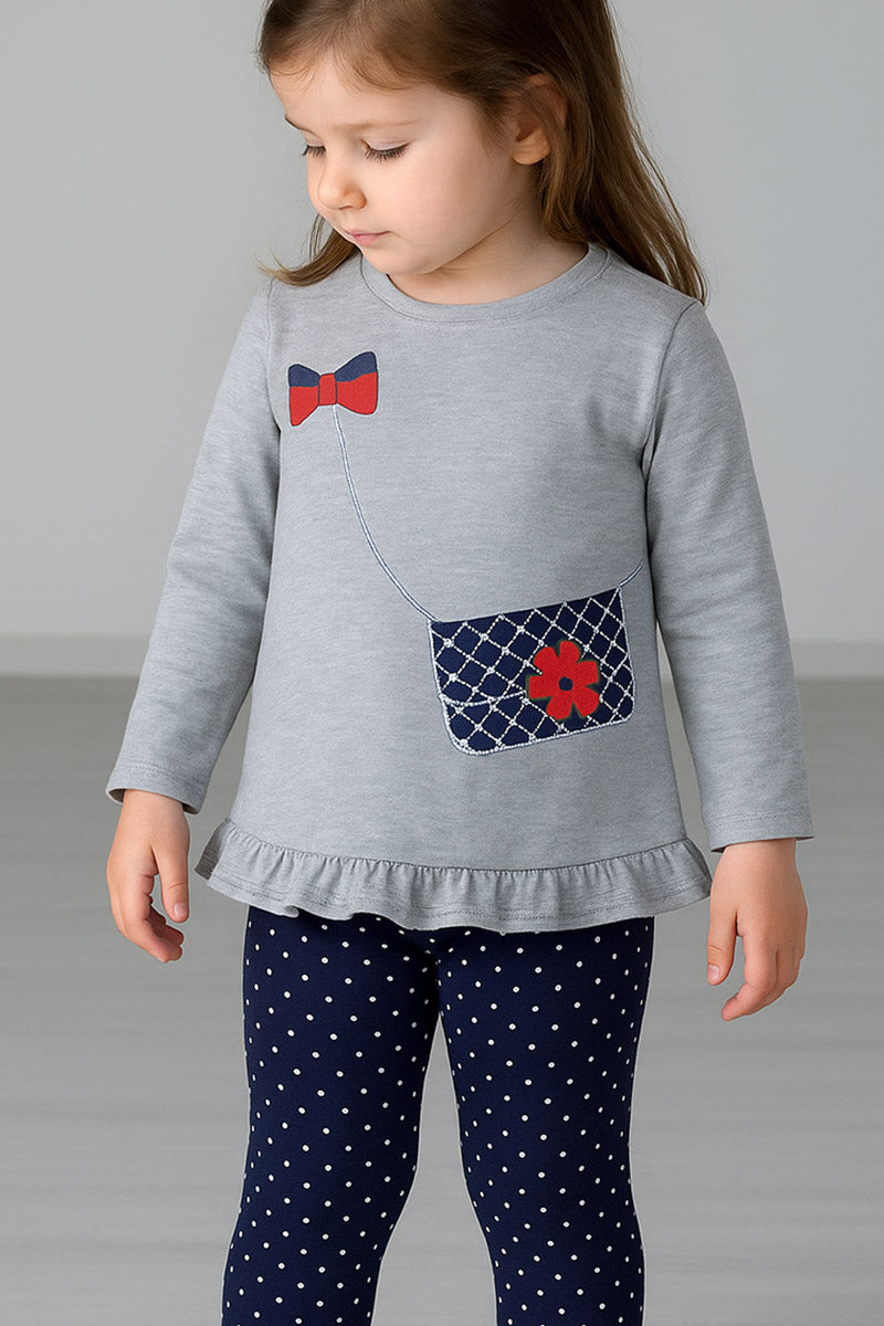 Completo 2 pezzi: T-shirt in cotone elasticizzato garzato con stampa e pantalone a pois