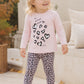 Completo in cotone elasticizzato garzato con stampa e leggings fantasia animalier